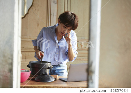 Working mother Cooking image 36857084