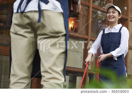員工準備咖啡館 員工準備咖啡館 36858003
