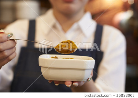 Cafe staff preparation spice Cafe staff preparation spice 36858005