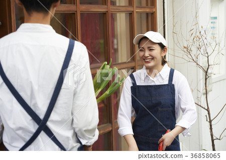 員工準備咖啡館 36858065