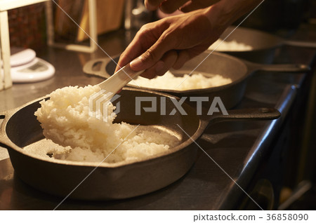 Kitchen curry served 36858090