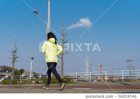 Running woman Running woman 36859546