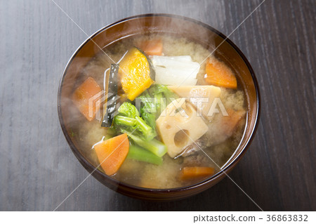 Kenchinjiru-soup 36863832