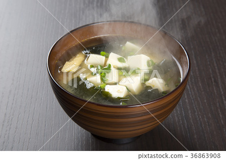 Miso soup 36863908