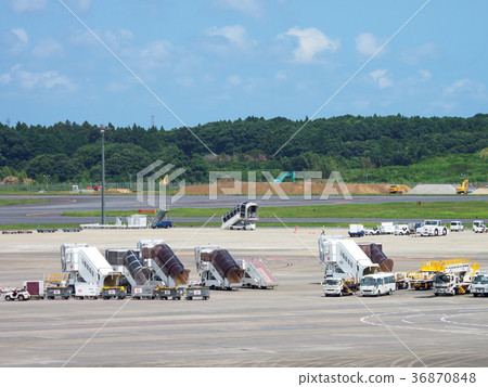 Narita Airport 36870848