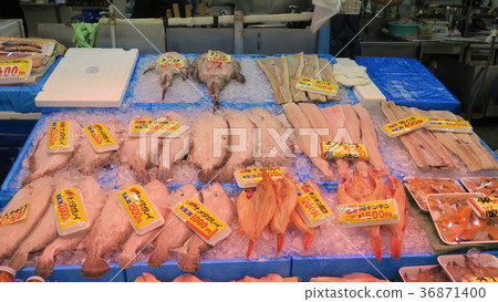 青森海鮮市場 36871400