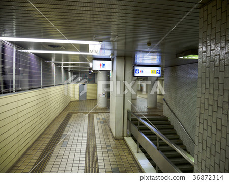 東成田站 36872314