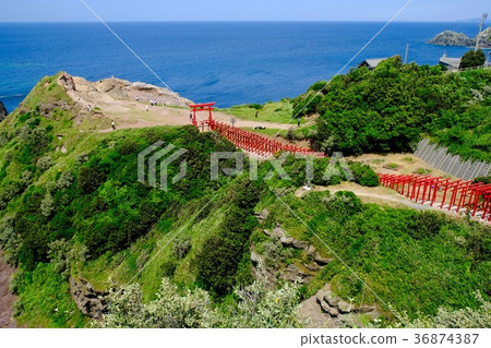 Motonosumi Inari Shrine in Shimonoseki City, Yamaguchi Prefecture. 36874387