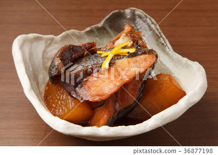 第一個棕色蛋 36877198