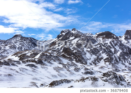 snowy mountainous landscape snowy mountainous landscape 36879408