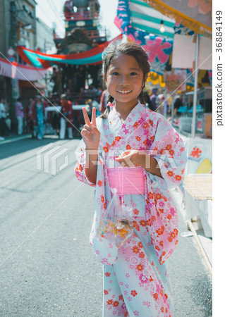 temple festival, person, younger 36884149