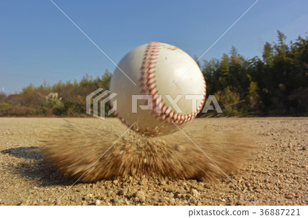 滾球慢快門 滾球慢快門 36887221