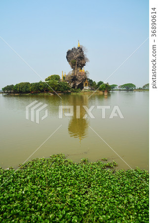 岩石塔在Pa'an,緬甸 岩石塔在Pa'an,緬甸 36890614