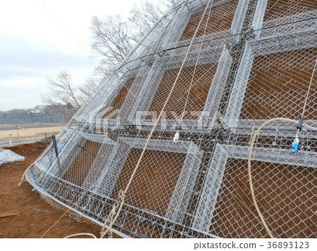 Steep slopes require construction to prevent collapse 36893123