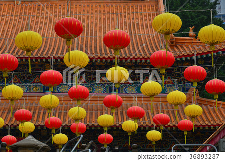 Hanging lanterns at the temple in Hong Kong 36893287