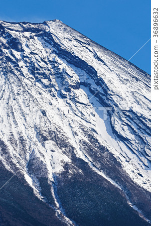 Crown of Fuji 36896632