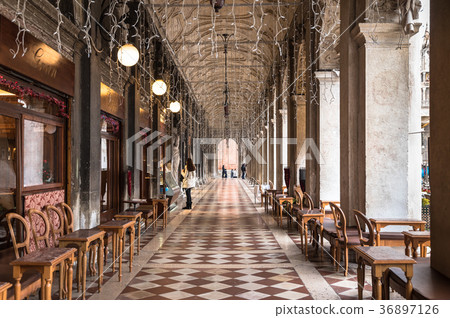 Venice San Marco Square 36897126