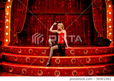 Elegant dancer in moulin rouge style on the scene Elegant dancer in moulin rouge style on the scene 36901962
