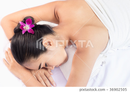 Women 36902505