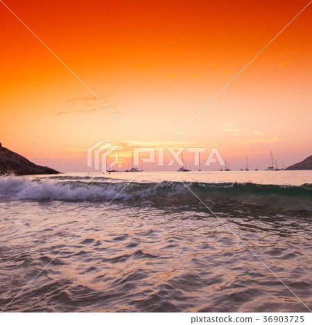 Sunset with dramatic sky 36903725