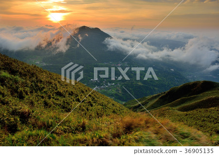 臺灣,台北市,陽明山,陽明山國家公園,大屯山,小油坑,日出,雲海,七星山,白天,山 36905135