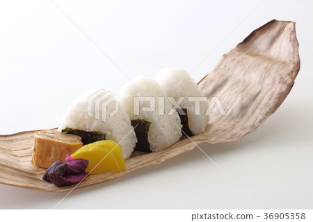 rice ball  36905358