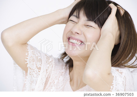 年輕的女士的肖像 36907503