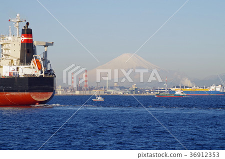 Tokyo Bay Tanker and Fuji Tokyo Bay Tanker and Fuji 36912353