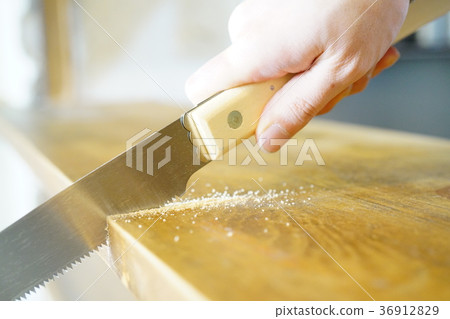 Saw cutting DIY 36912829