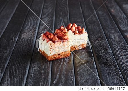 Tiramisu, souffle with cocoa powder 36914157