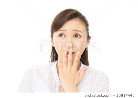 Amazing woman 36914443