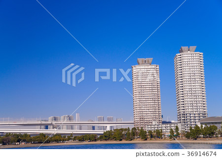 Odaiba Seaside Park Odaiba Beach and high-rise buildings 36914674