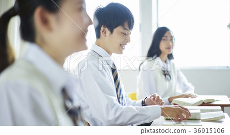 Students in the classroom 36915106