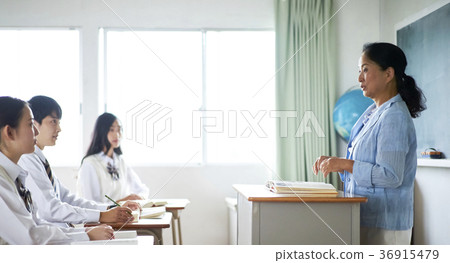 老師高級女人 36915479