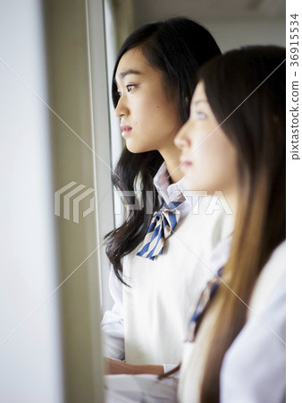 學生在教室裡 36915534