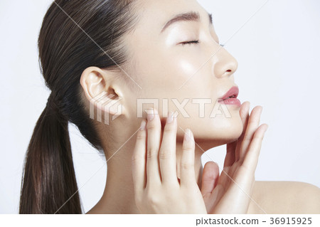 美麗的女人美容肖像 36915925