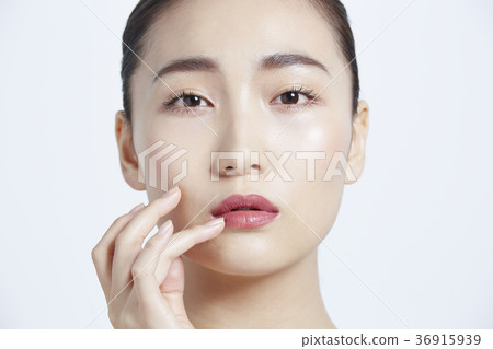 Beautiful woman beauty portrait Beautiful woman beauty portrait 36915939