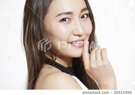 美麗的女人美容肖像 36915998