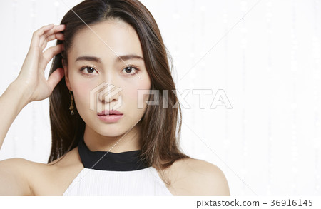 美麗的女人美容肖像 36916145