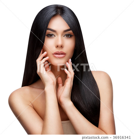 Beautiful Young Woman with Clean healthy hair 36916341