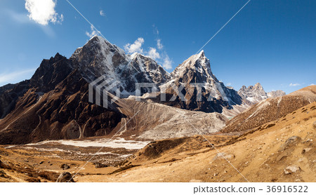 Nepal khumbu sagarmatha national park near Nepal khumbu sagarmatha national park near 36916522