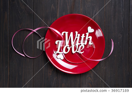 Romantic table setting 36917189