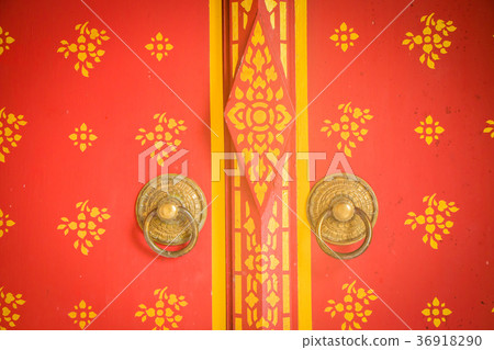 wooden door wooden door 36918290