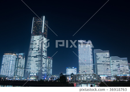 Night view of Yokohama Minato Mirai 21 Night view of Yokohama Minato Mirai 21 36918763