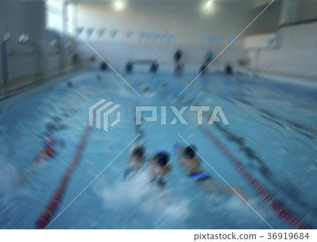 children in swimming lessons  bokeh effect 36919684