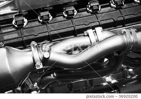Cylinder block and blower pipe. V12 engine 36920200