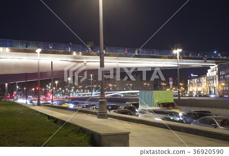 Floating bridge of Zaryadye park,Moscow Floating bridge of Zaryadye park,Moscow 36920590