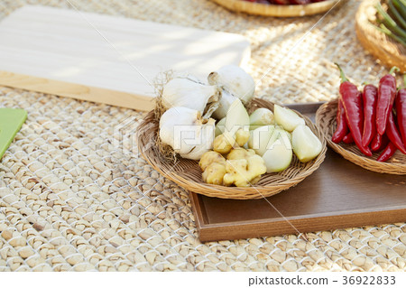 Vegetables, ingredients, cabbage kimchi, kimchi 36922833