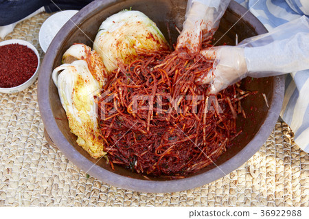 Adults, women, kimchi, kimchi, life Adults, women, kimchi, kimchi, life 36922988