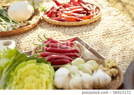 Vegetables, ingredients, cabbage kimchi, kimchi 36923172